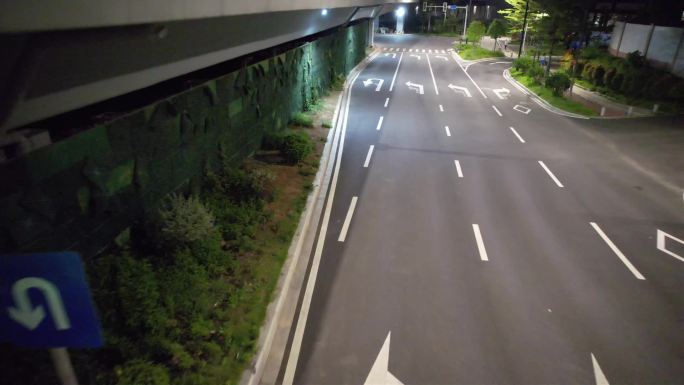 城市夜景车流公路夜跑纪录片通用素材