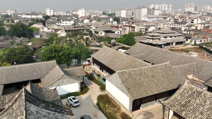 航拍建水古城朱家花园