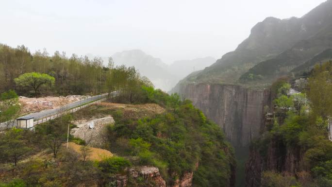 4K航拍河南新乡市太行山郭亮挂壁公路风景