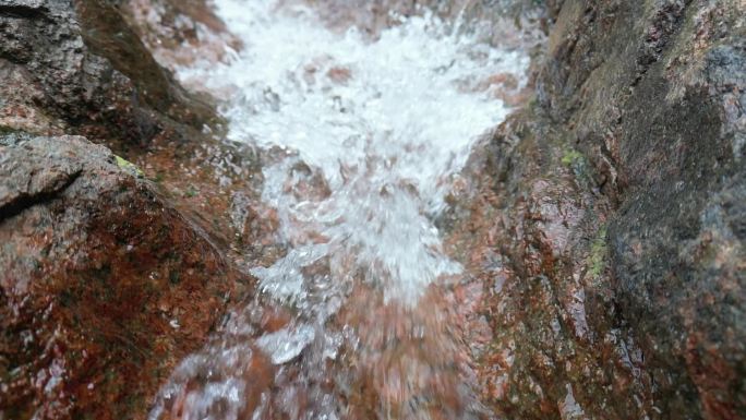 天然山泉水  泉水叮咚  溪流升格