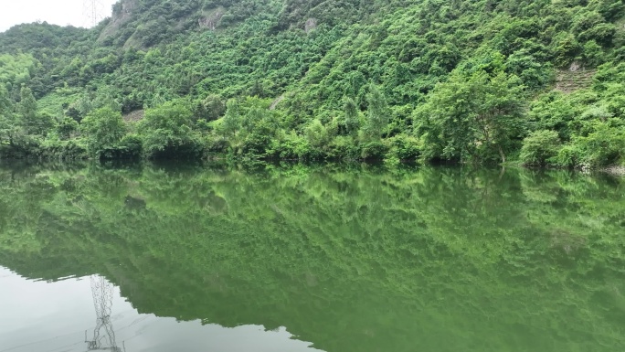 浙江壶源江绿水青山自然生态保护倒影山水