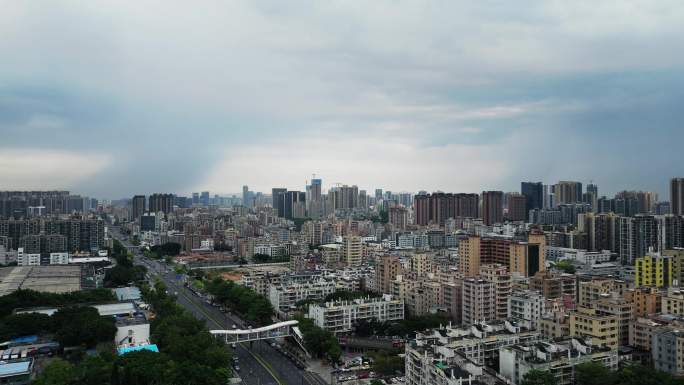 航拍远处下雨过程