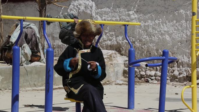 藏族老人活动设施活动筋骨西藏地区活动设施