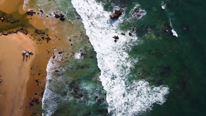 航拍海岸冲浪 沙滩 椰林 万宁日月湾日岛