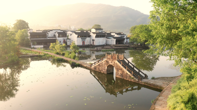 徽州古村落-江南水乡清晨村庄日出