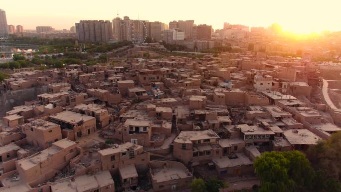 新疆喀什古城废弃房子
