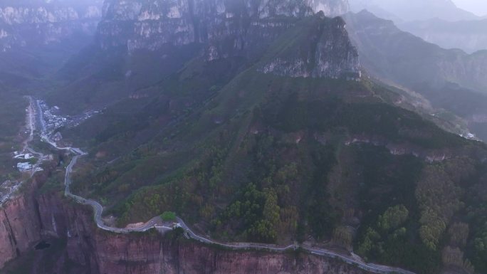 4K航拍河南新乡市太行山郭亮挂壁公路风景