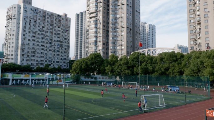 上海外国人业余足球联赛看台视角02