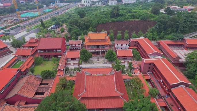 航拍漳州南山禅寺景观