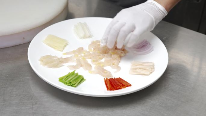 顺德鲟鱼鱼生切肉摆盘烹饪全流程