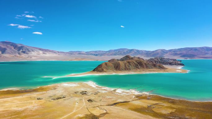 高原自驾入 沿湖自驾游 沿路湖泊西藏旅游