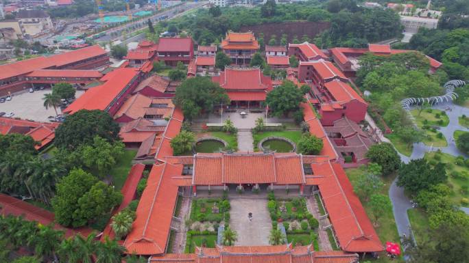 航拍漳州南山禅寺景观