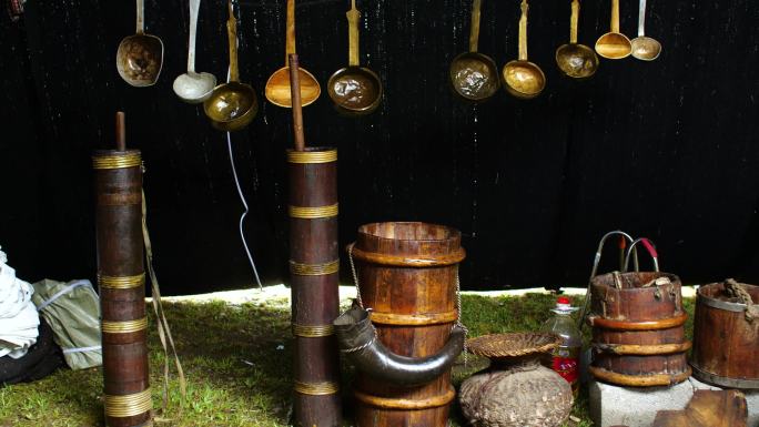 锅碗瓢盆 藏区牧民生活用品 铜瓢铁瓢