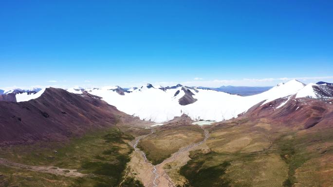 西藏雪山 雪山航拍 震撼 山峰 雄伟