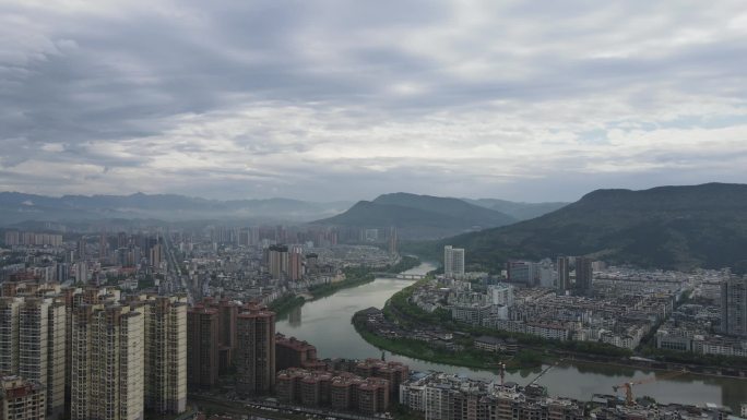 广元城市远山河流桥梁横移