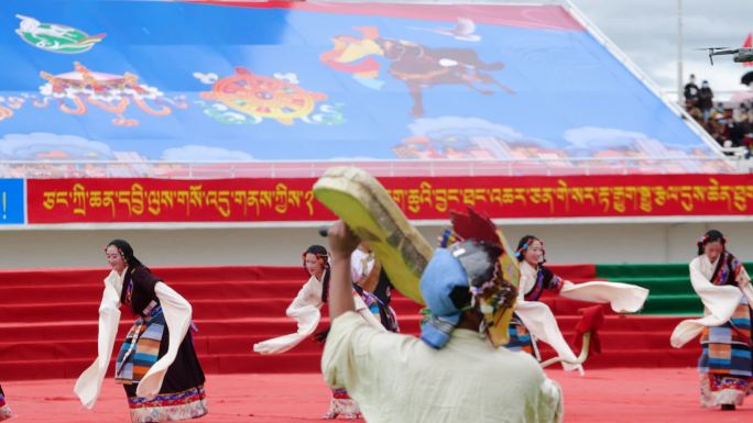 跳舞民族服饰那曲民族服装藏族民族服装饰品
