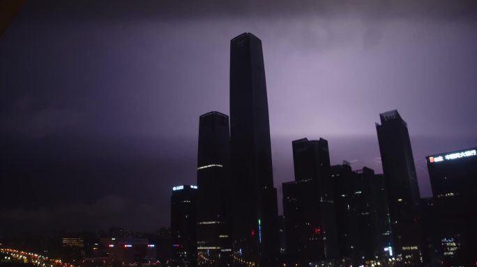 闪电 贵州金融城 天气 打雷闪电 城市