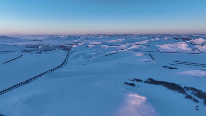 航拍高寒山地雪野暮色