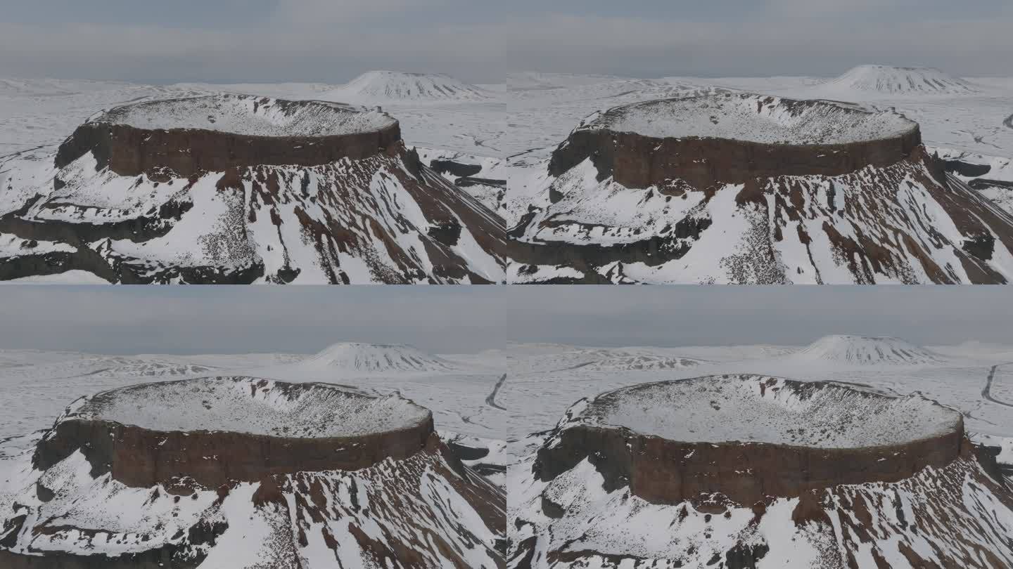 乌兰察布 乌兰哈达火山地质公园雪景