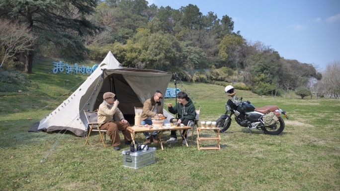 围炉煮茶野餐露营