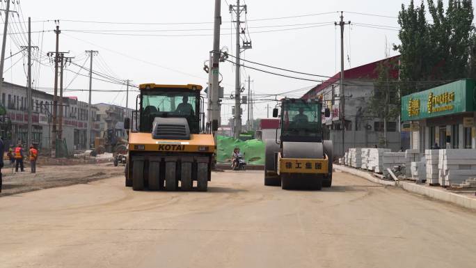 压路机压路铺油压平路基