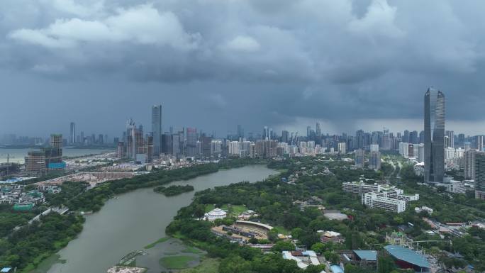 深圳南山区暴雨天气航拍