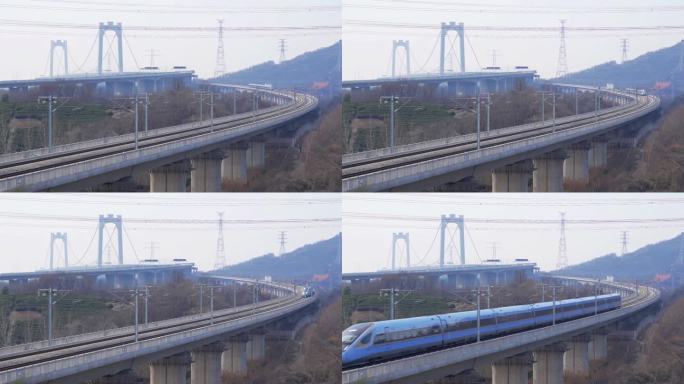 4K动车组列车驶下五峰山长江大桥