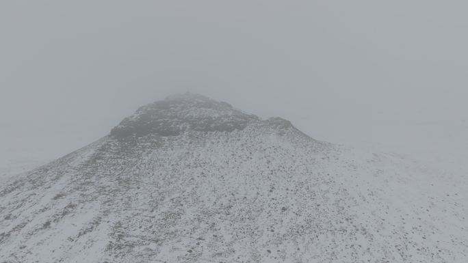 乌兰察布 乌兰哈达火山地质公园雪景