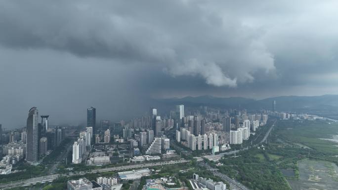 深圳福田区暴雨天气航拍