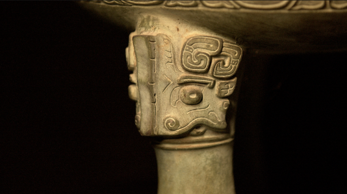 博物馆考古青铜器文物修复光影