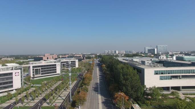 航拍4K北京生命科学园区秋景