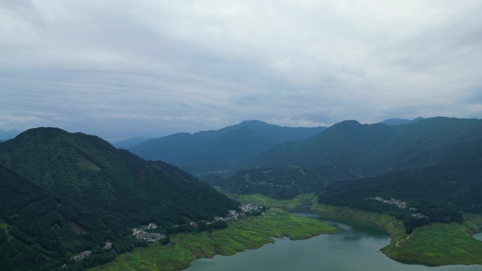 雅女湖 绿水青山 风景 山水 山河