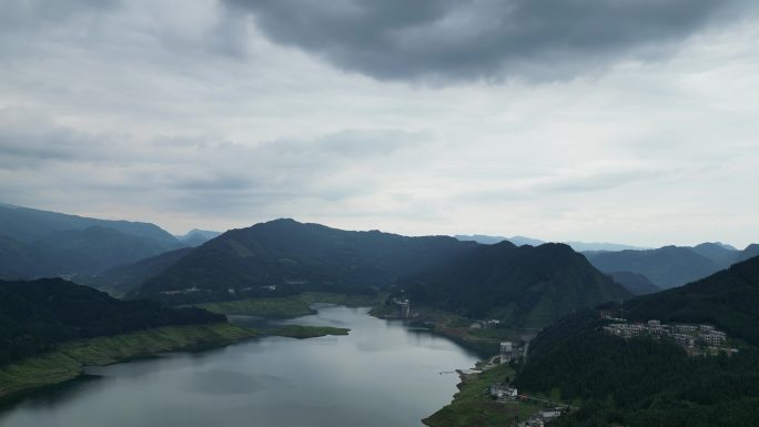 雅女湖 绿水青山 风景 山水 山河 壮丽