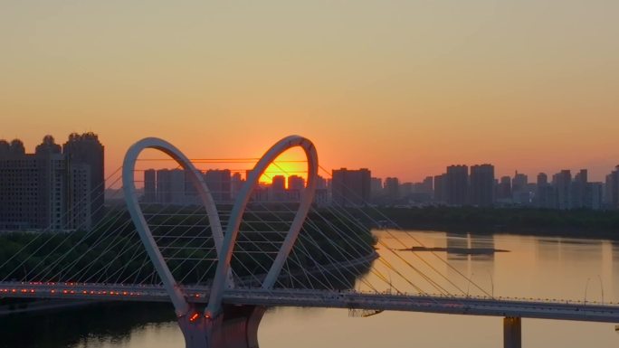 沈阳三好桥青年大街日景夜景航拍车流延时