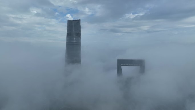 上海陆家嘴地标云雾 天空之城 上海高度