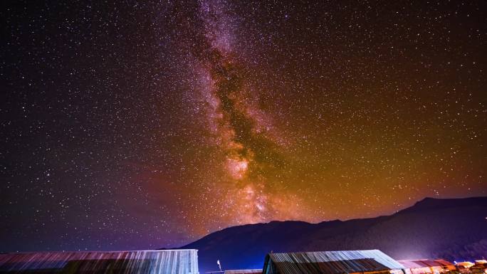 大美新疆喀纳斯银河