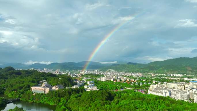 【4K】武夷山航拍雨后彩虹