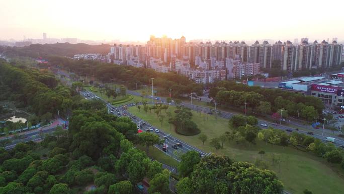 航拍东莞大道浙商大厦路段