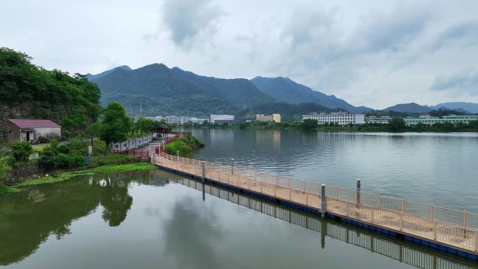 航拍浙江省杭州市建德市三都渔村