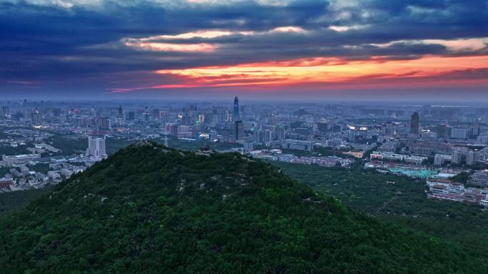 航拍济南千佛山城市日落夕阳