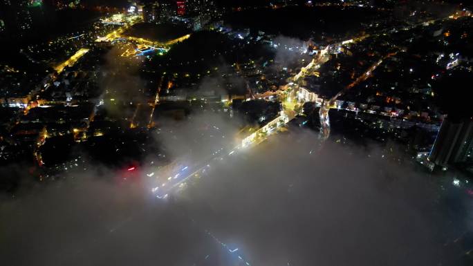 航拍雨后小城夜色