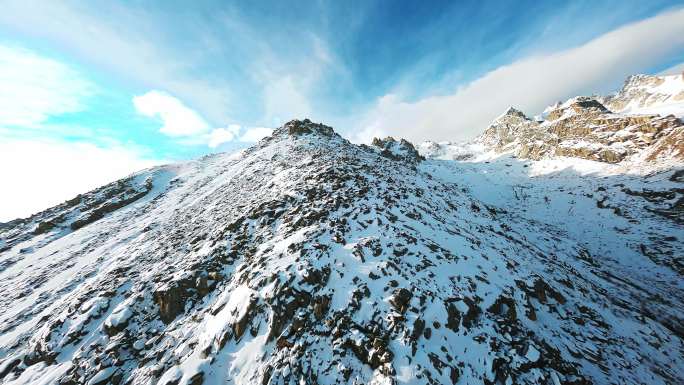 川西穿越机雪山航拍自驾317国道318