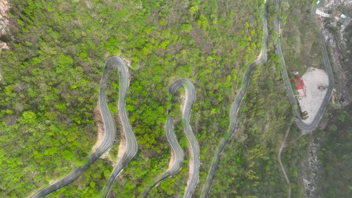 4K航拍河南新乡辉县郭亮村盘山公路