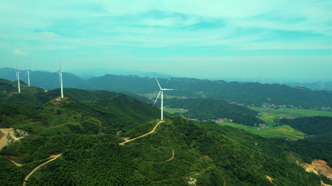 黄昏 山脉 风力发电 风车