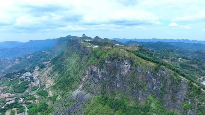 兴义市白龙山生态旅游度度假区