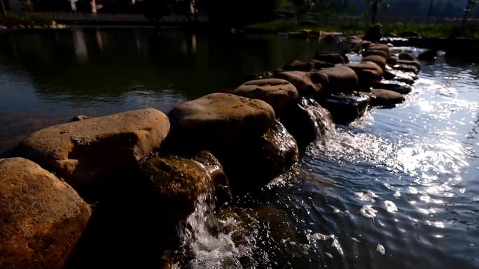 小溪流水  生态环境    振兴乡村建设