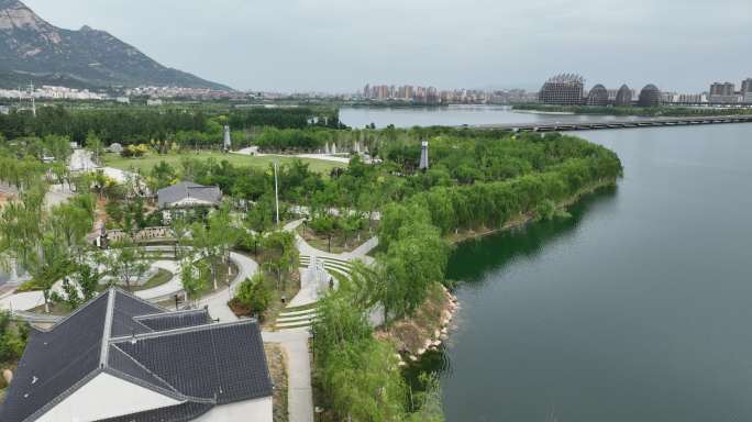 航拍泰安天平湖风景区天平湖大桥