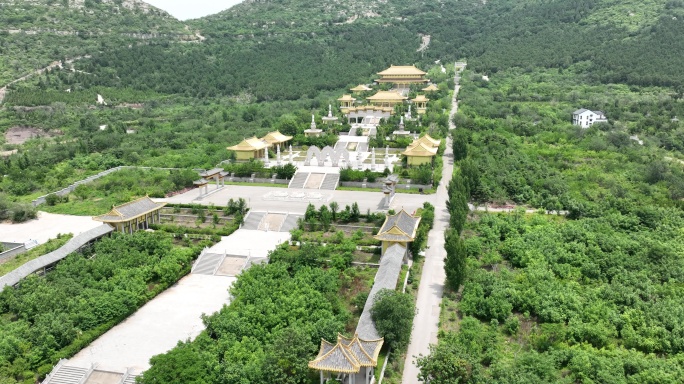 航拍东平白佛山风景区