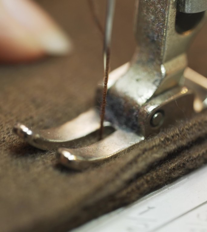 不同材质布料缝纫机缝线走针 电商 竖构图