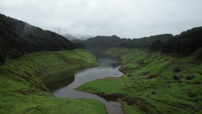 六一自然风景雅女湖航拍景色